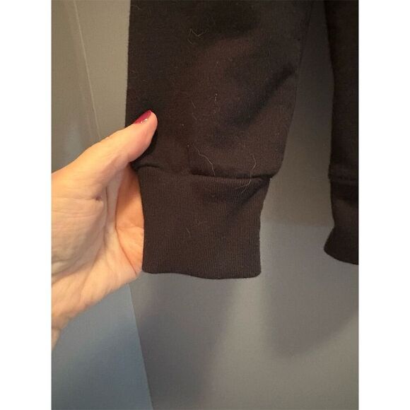 *3/$15 Marvel Unisex M Black Pullover Sweatshirt Graphic Superhero Print - Picture 3 of 8